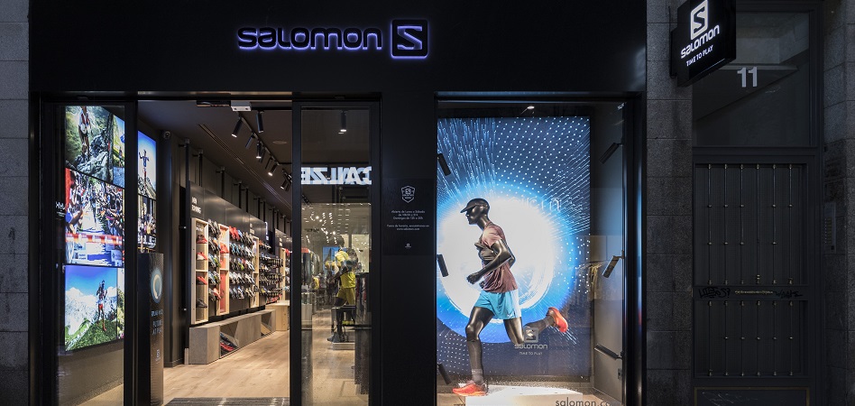Salomon ‘pisa’ las calles madrileñas e inaugura su primera tienda física de España